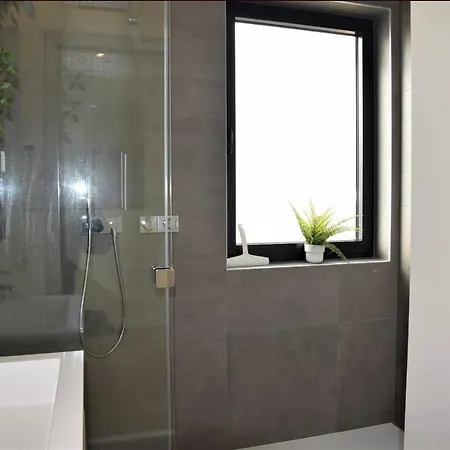 Sea View Penthouse Lejlighed