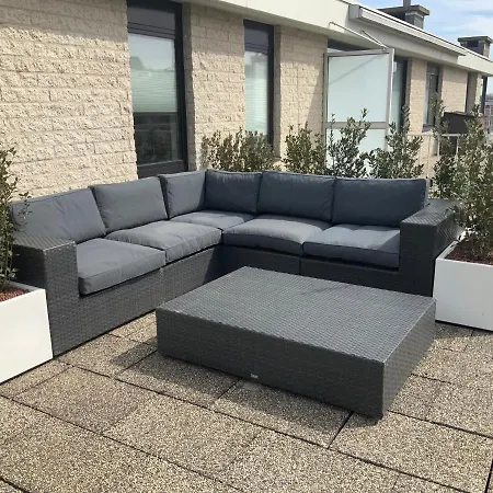 Sea View Penthouse Lejlighed