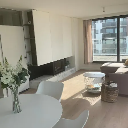 Sea View Penthouse *