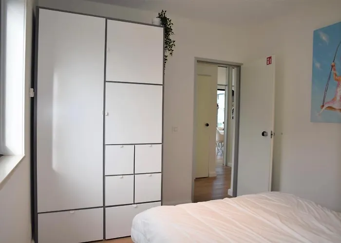 Sea View Penthouse Appartement *